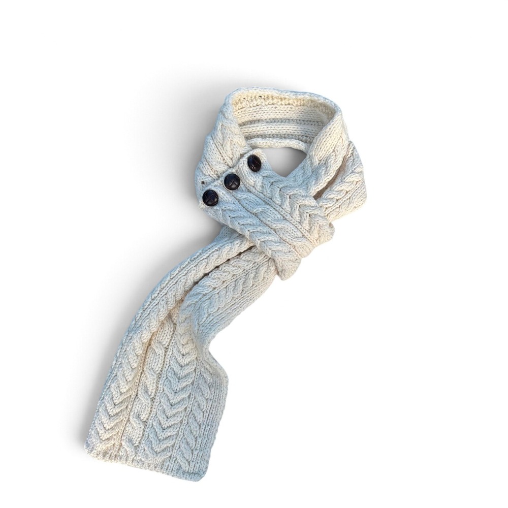 Carraig Donn Irish Merino Wool Cable Knit Scarf Cream Button Made in Ireland